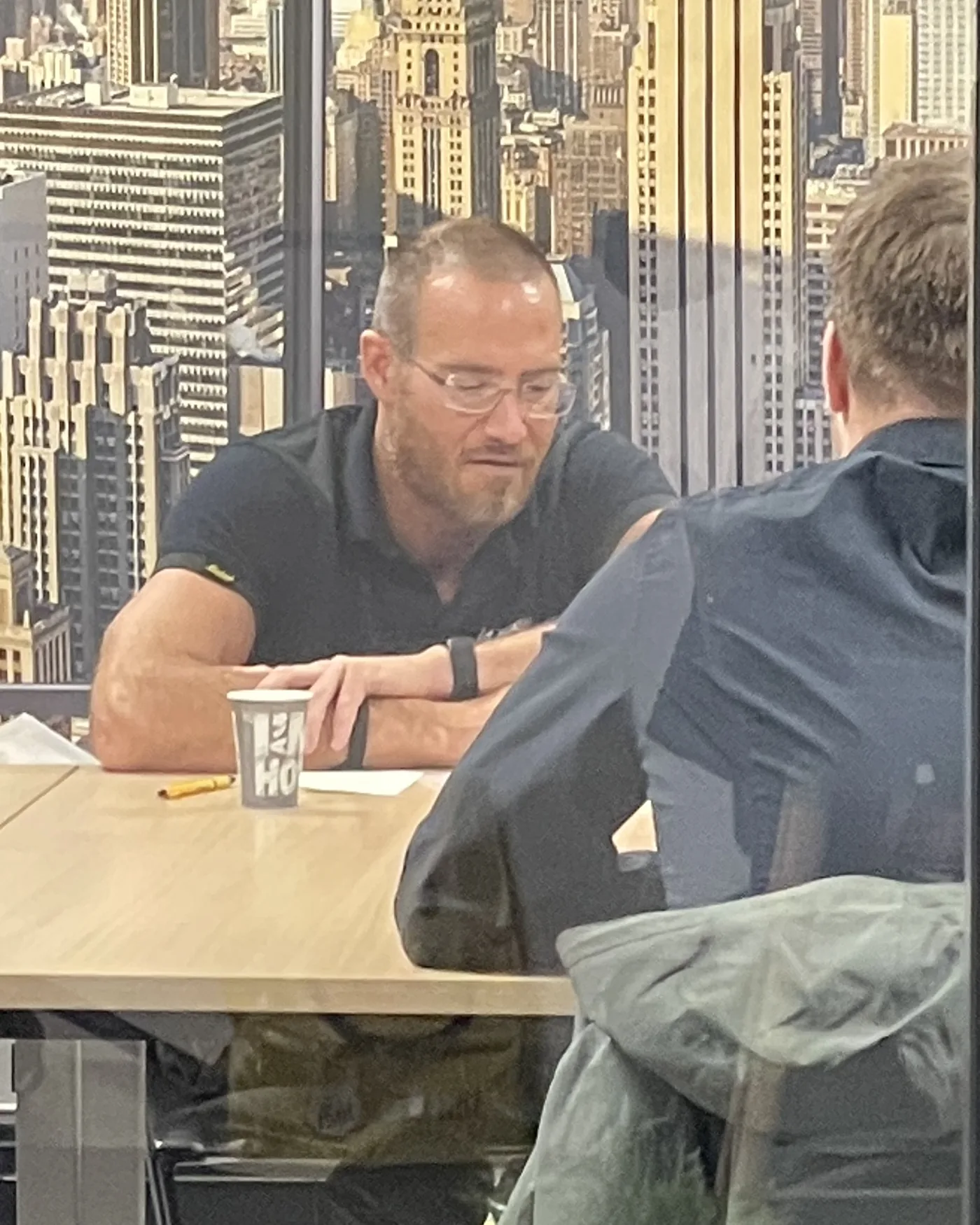 Aan de overlegtafel