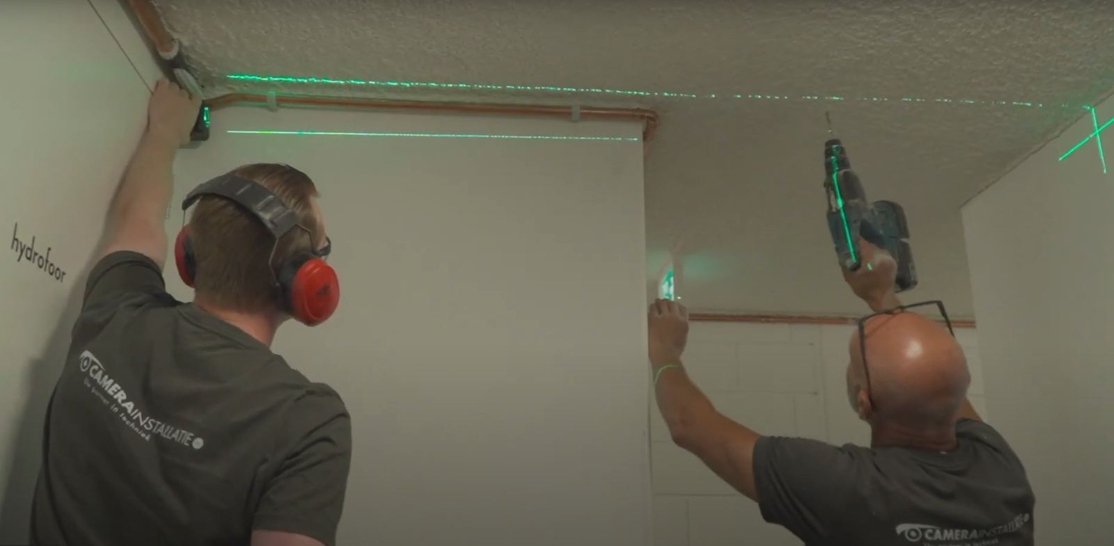 Werk aan de lasersnijder